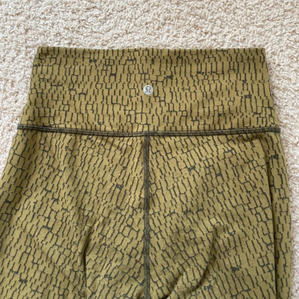 LULULEMON Leggins Womens Size 6 Olive Green - Picture 7 of 10